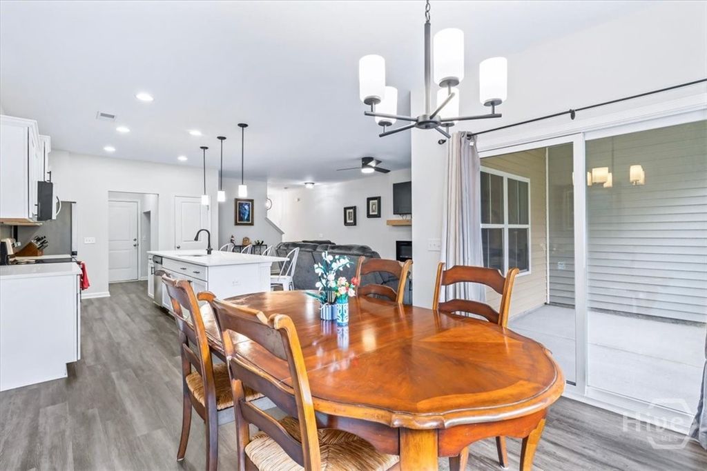 Image 12 of property listing at 147 Bellasera Way, Richmond Hill, GA 31324