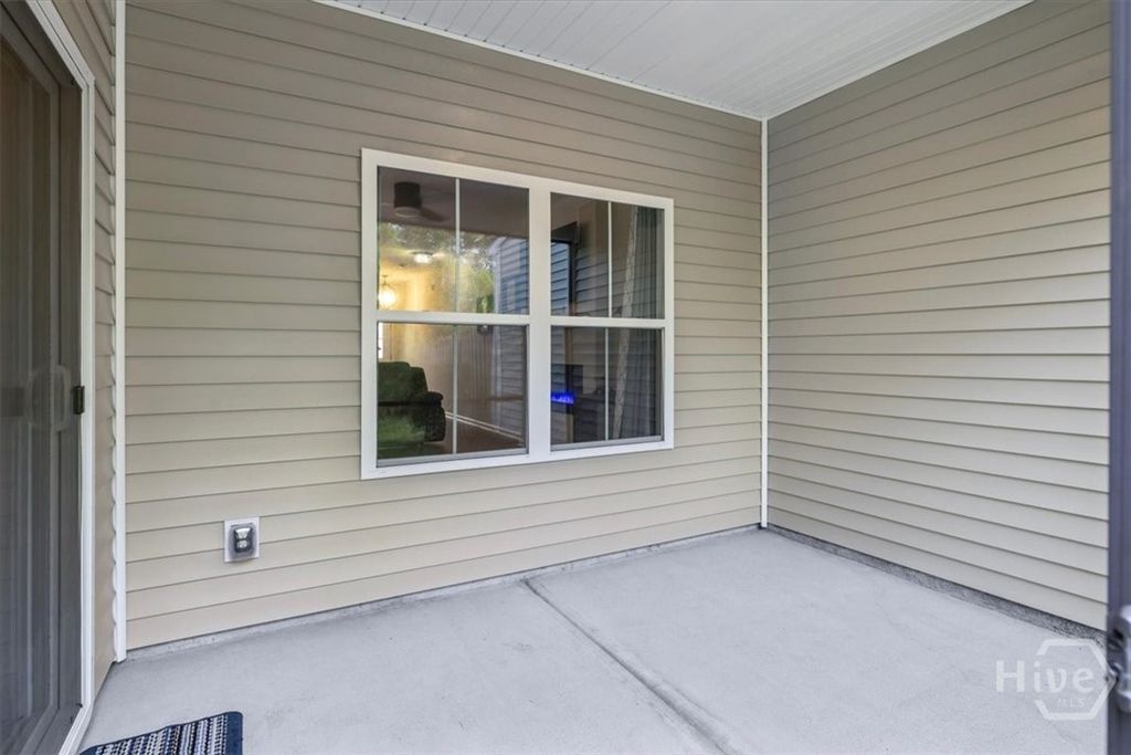 Image 29 of property listing at 147 Bellasera Way, Richmond Hill, GA 31324