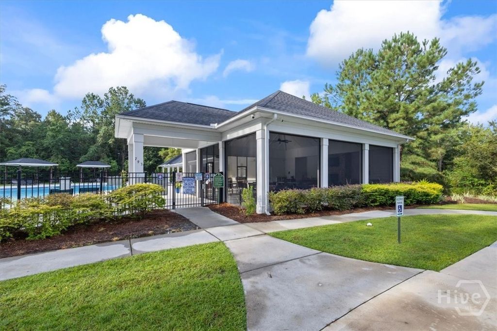 Image 33 of property listing at 147 Bellasera Way, Richmond Hill, GA 31324