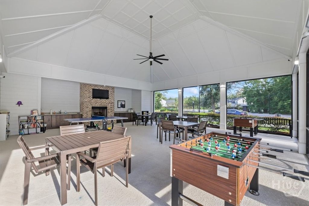 Image 37 of property listing at 147 Bellasera Way, Richmond Hill, GA 31324