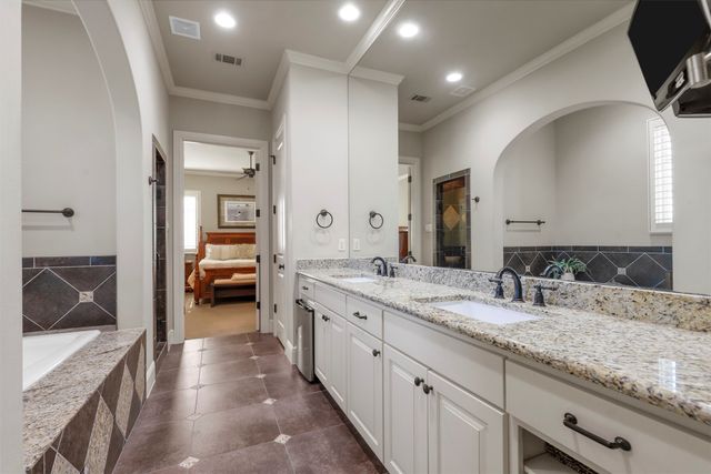 2537 Lubbock Avenue, Fort Worth, TX 76109