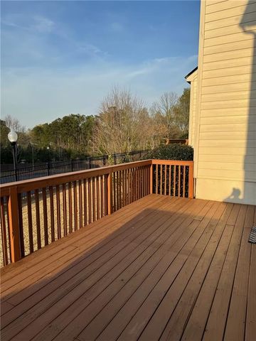 160 Finchley Drive, Roswell, GA 30076