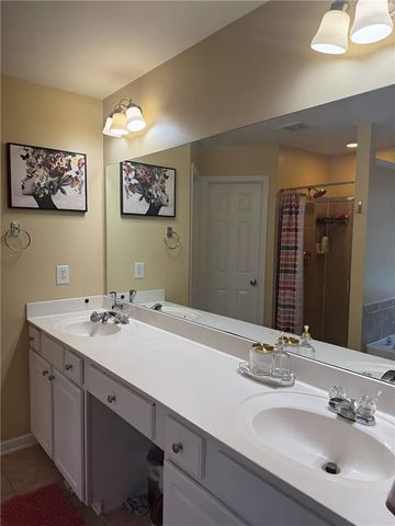 160 Finchley Drive, Roswell, GA 30076