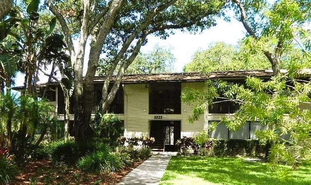 3223 FOX CHASE CIRCLE N 206, Palm Harbor, FL 34683