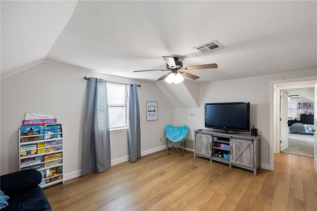 1424 Lands End, Russellville, AR 72802