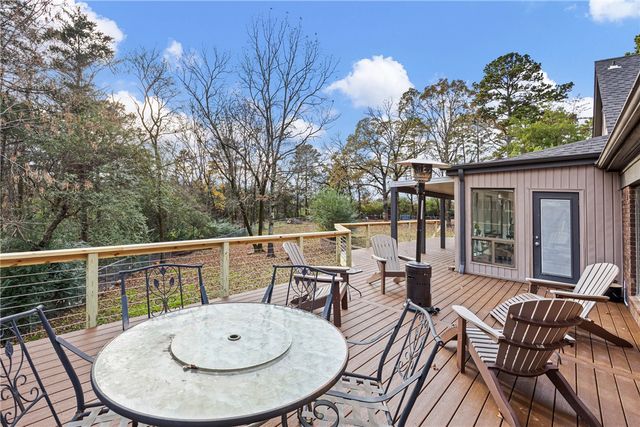 1424 Lands End, Russellville, AR 72802