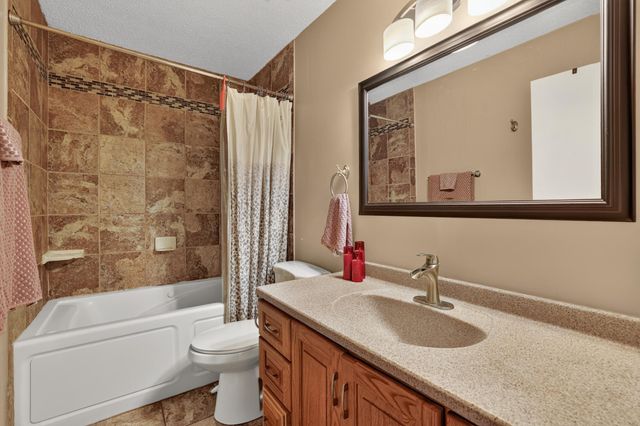 929 Byron Avenue N, Byron, MN 55920