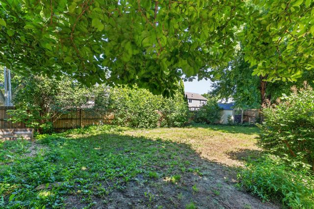 929 Byron Avenue N, Byron, MN 55920