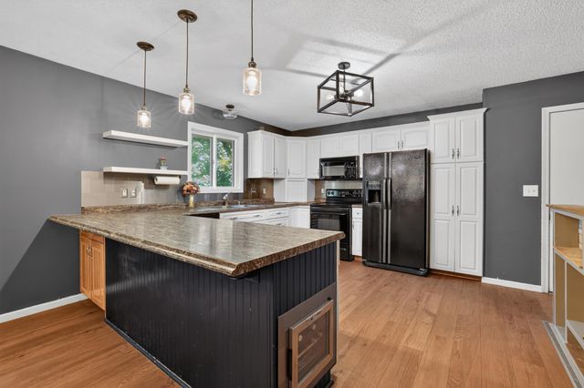 929 Byron Avenue N, Byron, MN 55920