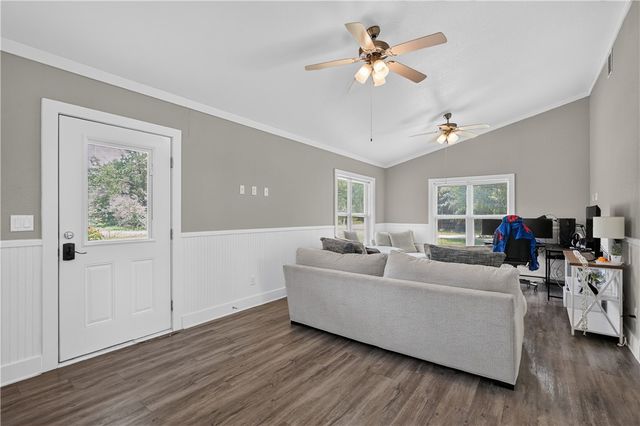 5416 Raymond Stotzer Parkway, College Station, TX 77845