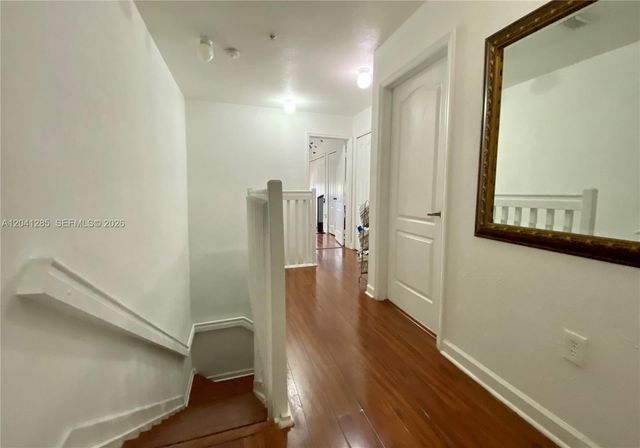 7250 NW 177th Street 20016, Hialeah, FL 33015