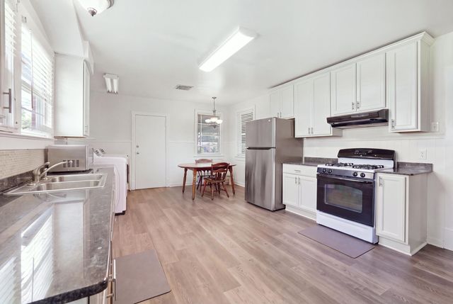 812 Jefferson, Thibodaux, LA 70301