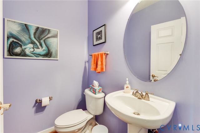 704 Taylors Hill Ct, Manakin Sabot, VA 23103
