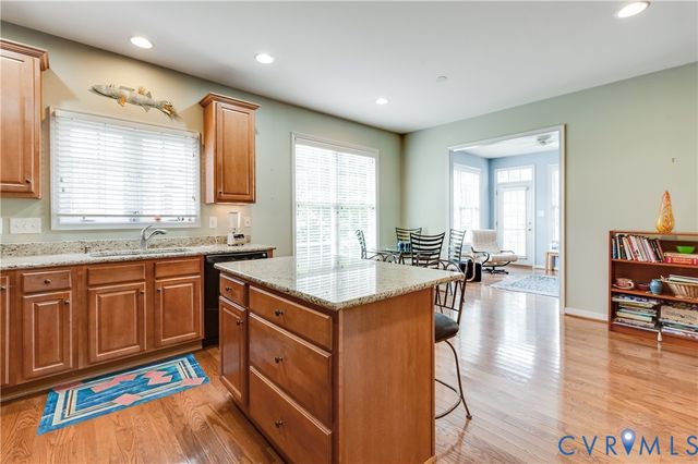 704 Taylors Hill Ct, Manakin Sabot, VA 23103