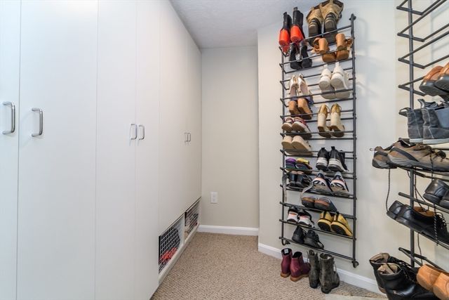 62 Voyagers Ln 62, Ashland, MA 01721