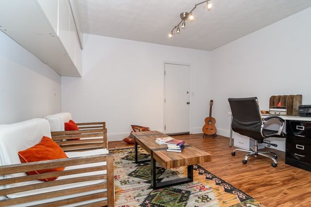 62 Voyagers Ln 62, Ashland, MA 01721