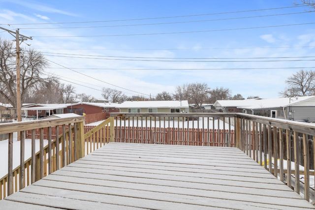 514 16th St SW, Minot, ND 58701