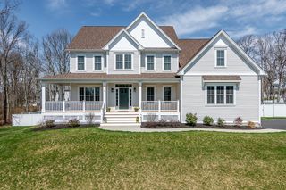9 Scarlett Way, Cranston, RI 02921