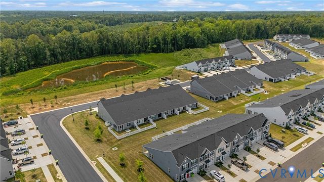 7213 Lyon Taylor Ln, New Kent, VA 23124