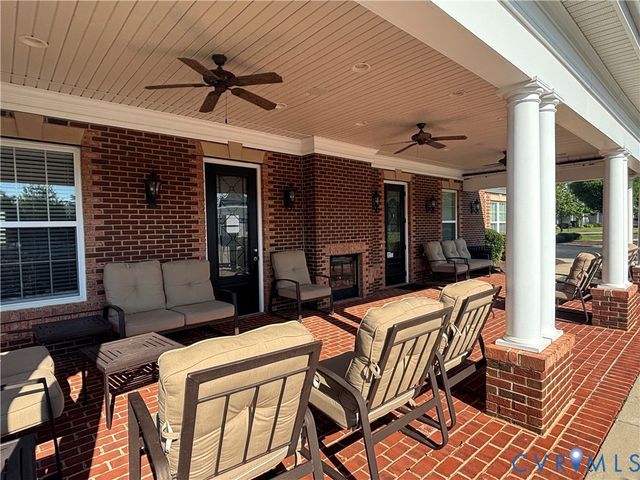 7213 Lyon Taylor Ln, New Kent, VA 23124