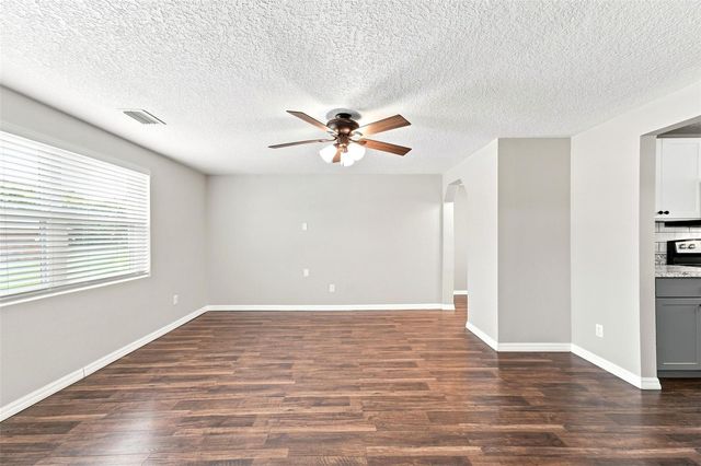 259 COLOMBA ROAD, Debary, FL 32713