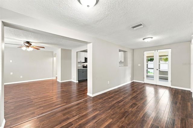 259 COLOMBA ROAD, Debary, FL 32713