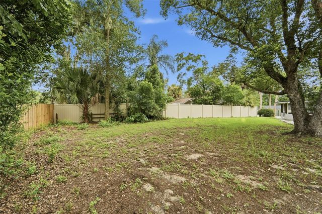 259 COLOMBA ROAD, Debary, FL 32713