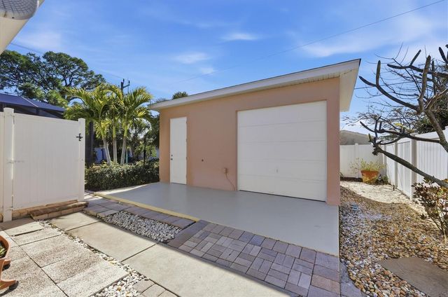 405 DARLING DRIVE, Venice, FL 34285