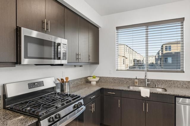 5244 Beachfront Cove Street 189, San Diego, CA 92154