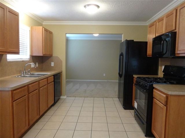 8918 Farm Ridge Lane, Humble, TX 77338