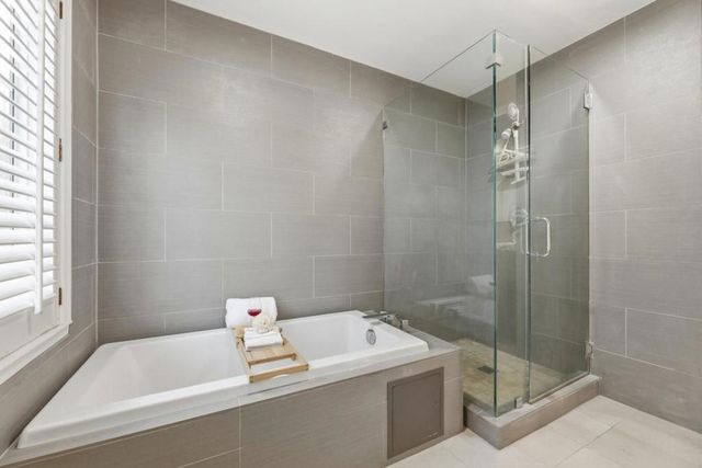 128 Cuesta Drive 5, Los Altos, CA 94022