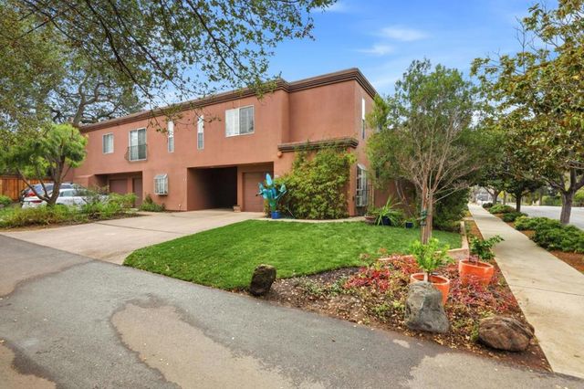 128 Cuesta Drive 5, Los Altos, CA 94022