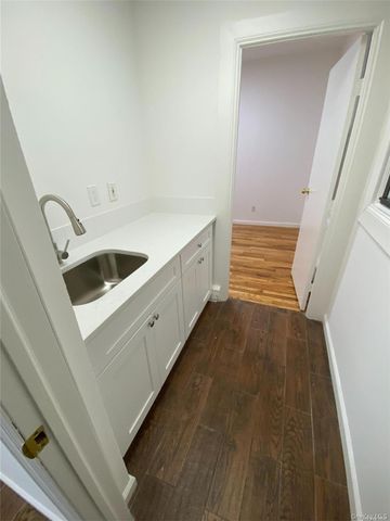 40-28 82nd Street 1, Elmhurst, NY 11373