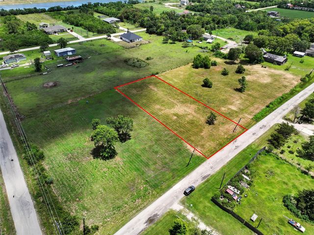 7720 Beasley Street, Hitchcock, TX 77563