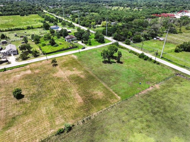 7720 Beasley Street, Hitchcock, TX 77563