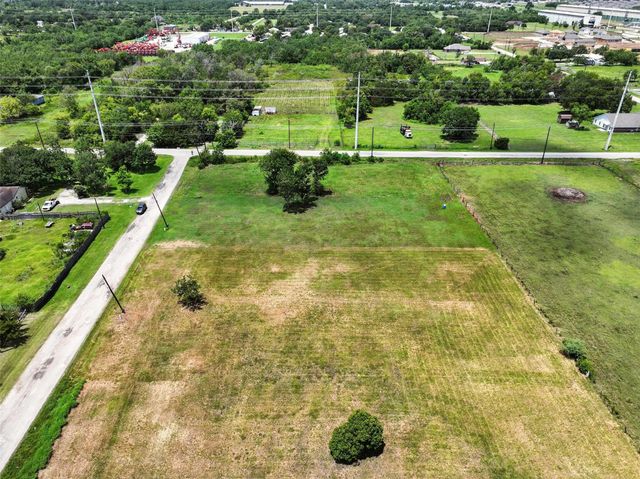 7720 Beasley Street, Hitchcock, TX 77563