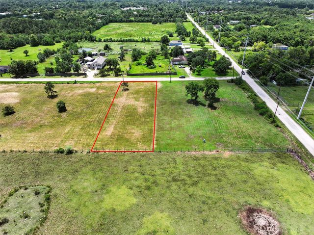 7720 Beasley Street, Hitchcock, TX 77563