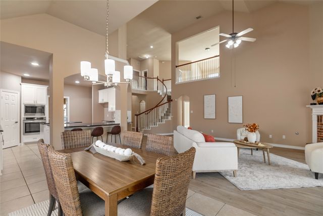 8225 Painted Tree Trail, Fort Worth, TX 76131