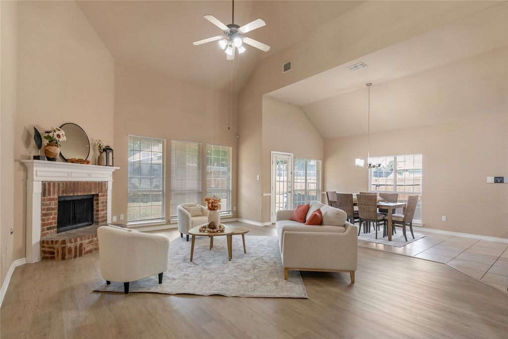 8225 Painted Tree Trail, Fort Worth, TX 76131 — photo 4