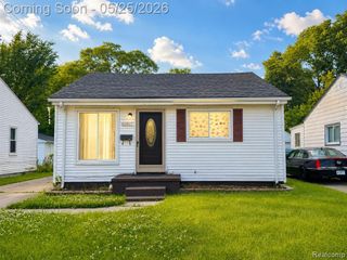 20817 Atlantic Avenue, Warren, MI 48091