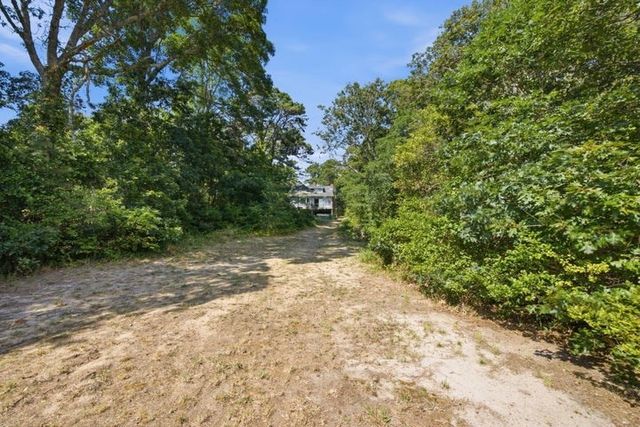 455 Kingsbury Beach Rd, Eastham, MA 02642