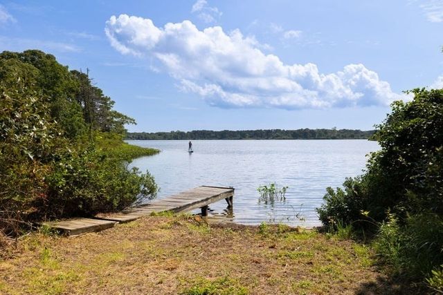 455 Kingsbury Beach Rd, Eastham, MA 02642