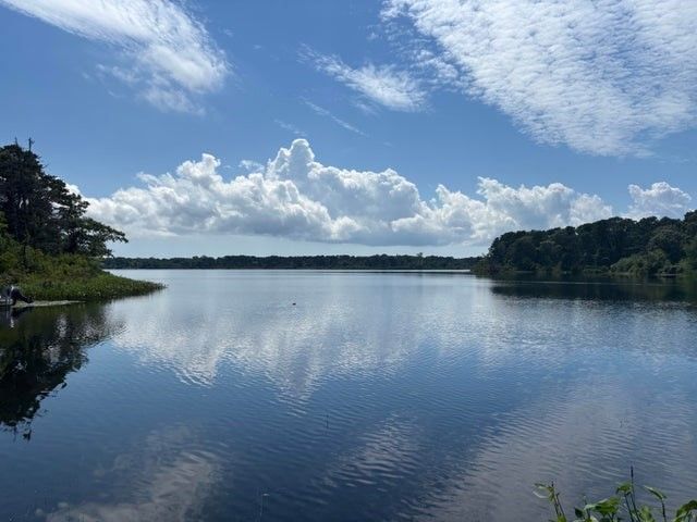 455 Kingsbury Beach Rd, Eastham, MA 02642