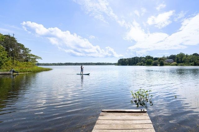455 Kingsbury Beach Rd, Eastham, MA 02642