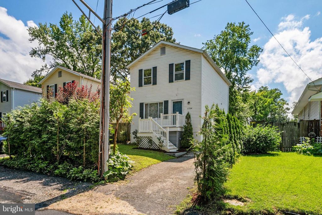 1734 RIDGELY RD, Edgewater, MD 21037