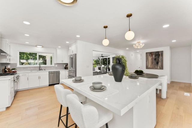 3341 Adams Rd, Sacramento, CA 95864