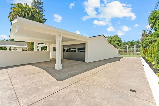3341 Adams Rd, Sacramento, CA 95864