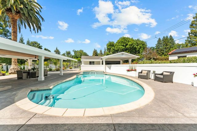 3341 Adams Rd, Sacramento, CA 95864