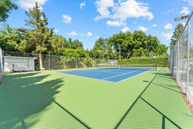 3341 Adams Rd, Sacramento, CA 95864