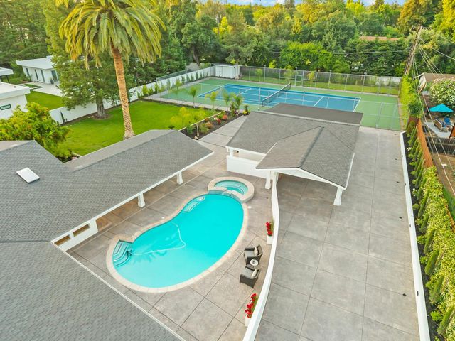 3341 Adams Rd, Sacramento, CA 95864